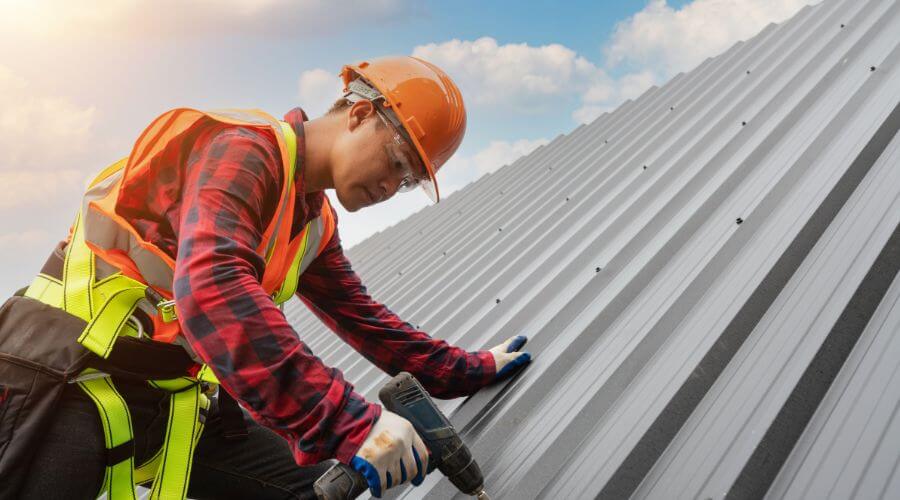 Professional Flat Roofing Installation in Huslia, AK